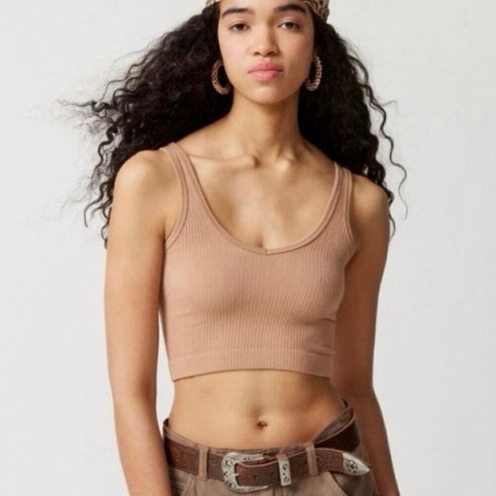 Urban Outfitters Out From Under Drew Seamless Ribbed Crop Tank Brown Medium